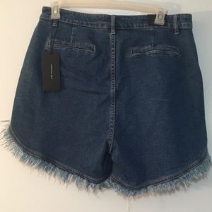 Item# 177. 1X. NWT. American Bazi jean short.